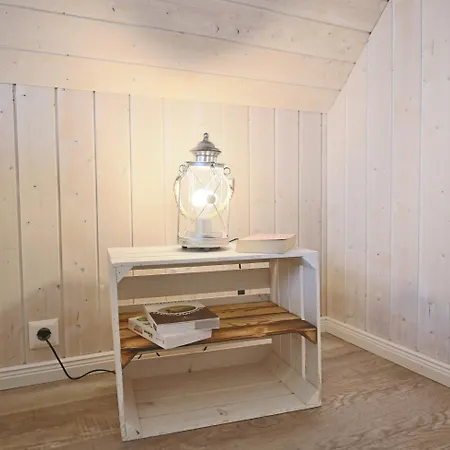 Holz-ferienhaus Katingsglueck Hébergement de vacances Kating