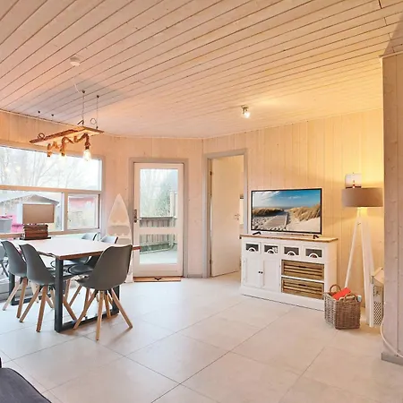 Holz-ferienhaus Katingsglueck Kating