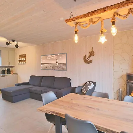 Holz-ferienhaus Katingsglueck Holiday home Kating